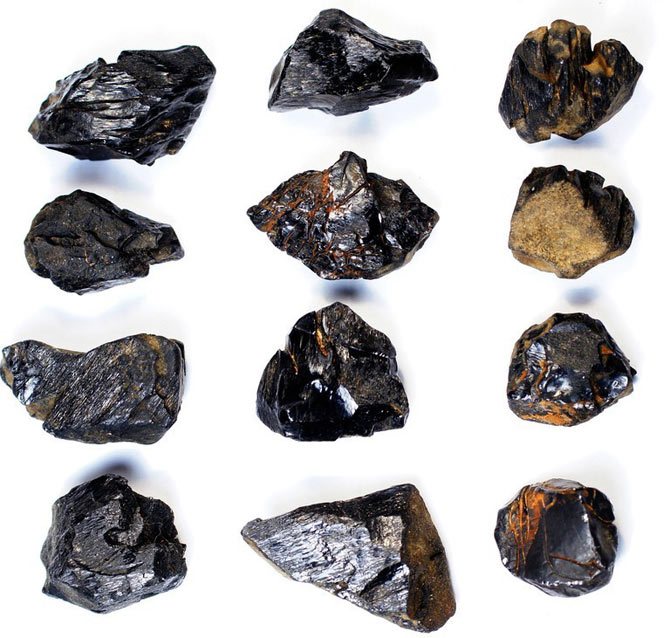 Черные минералы